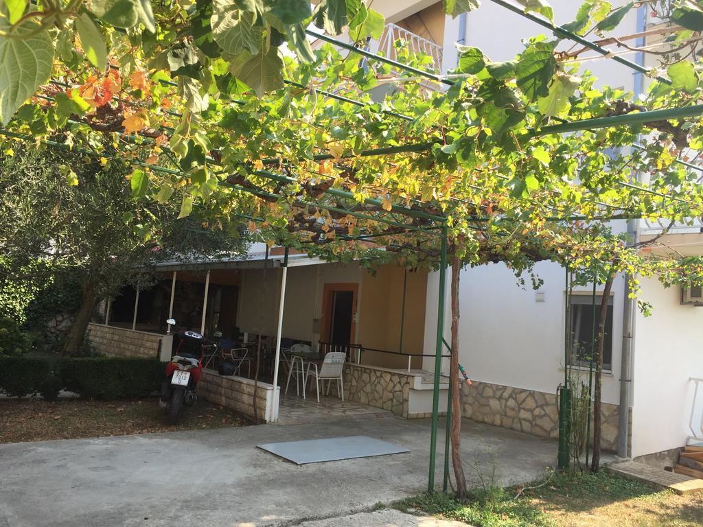 Apartments Bilic Nemira Omiš Εξωτερικό φωτογραφία