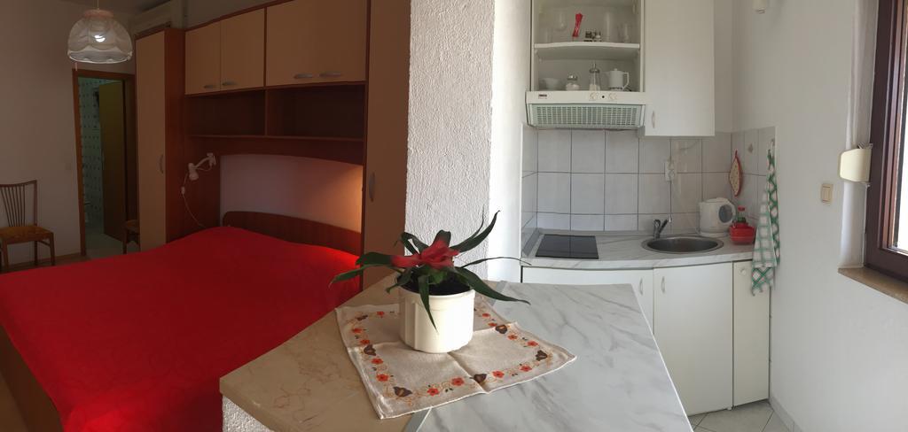 Apartments Bilic Nemira Omiš Εξωτερικό φωτογραφία